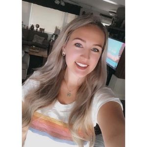 Meet your Posher, Katelyn